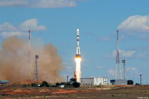 Azubi-Satellit aus Deutschland ins All geschossen