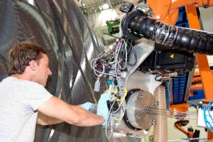 Tank aus CFK für Ariane 6 besteht Drucktest
