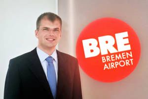 Raphael Poggensee leitet Bremen Airport Handling