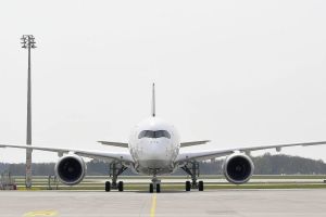 Airbus A350 XWB der Lufthansa gehen nach Hongkong an den Start