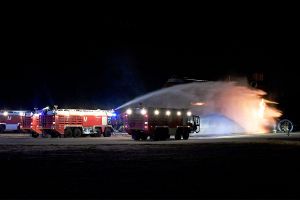 800 Kräfte löschten Triebwerksbrand der "ErdingAir" in MUC