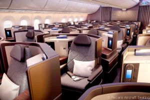 CL6710 hebt in der Deramliner-Business Class ab