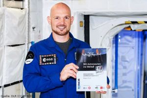 Schüler begleiten in Experimenten Astronauten ins All