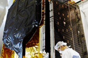 Combo-Satellit EchoStar/SES-11 für Start von SpaceX in Florida