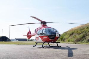 H135 an Luftretter übergeben – Medizinische Einrüstung