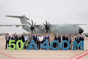 50. A400M aus Sevilla: Flugzeug für Wunstorf übergeben