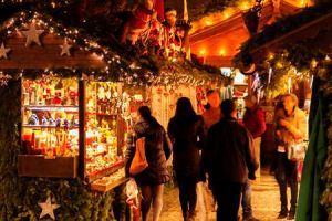 Weihnachtsmarkt am Flughafen München mit Extras