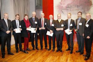 C²A²S²E-Team erhält Ehrennadel für Leistungen zur Luftfahrt