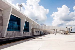 Top Terminal am Flughafen Cancun eröffnet