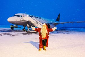 Weihnachtsmann kommt jetzt per Linienflug
