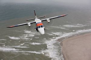 Dornier 228 der Küstenwache versorgt aus Bayern