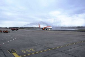 easyJet im Sommer doppelt so stark an Tegel