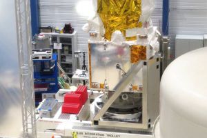 Windmesser fürs All: UV-Satellit besteht erste Tests