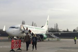 Abfertiger AHS in Berlin am Start