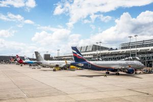 Luftfahrt in Stuttgart sucht Mitarbeiter – Tour vor Ort
