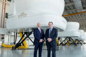 Flugschule Etihad rüstet mit modernsten Simulatoren auf
