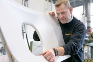 Lufthansa Technik differenziert Reparaturen der Kabine