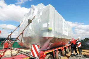 Schwergewicht für Stromversorgung von CargoCity Süd