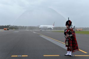 Emirates B777 jetzt auch in Edinburgh