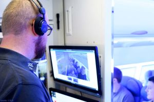 DLR testet Passagiere im Flugzeug ohne Fenster
