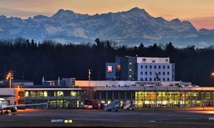 Messflüge für ILS am Bodensee-Airport