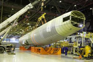 Rumpf des MC-21 kommt zum Langzeittest
