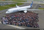 Bemalung des ersten Airbus A350 XWB in Toulouse