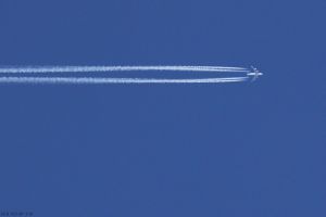 Klimafaktor Ruß aus Triebwerken macht wärmende Wolken