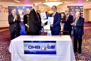 OHB und IAI aus Israel wollen Mondfahrzeug etablieren