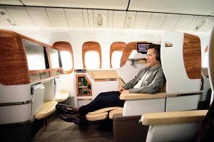 Emirates: Malé Ziel der Mercedes-Benz First Class
