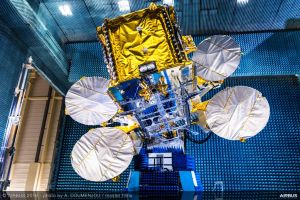 Ariane 5 startet T-16 und Eutelsat 7C im Doppelpack