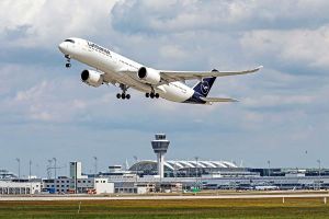 Passagiere am Airport München steigen erneut