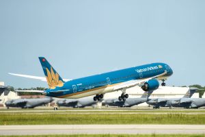 Boeing liefert erste 787-10 an Vietnam Airlines
