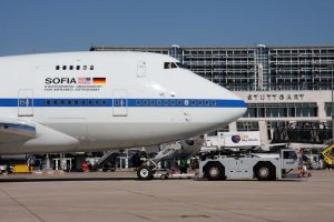 SOFIA in Stuttgart gibt Blick ins Teleskop-Auge frei