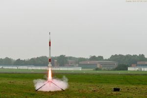 Dosensatelliten am Start: Bremer schießen CanSats hoch