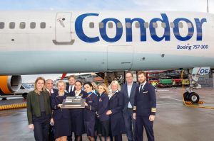 Condor mit Passagerekord in Hamburg
