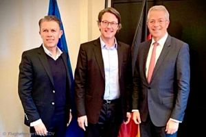 Verkehrsminister sieht Gründe für kleinere Flughäfen