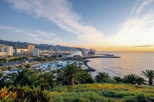 Lufthansa: Inseln und Meer im Winter ab München