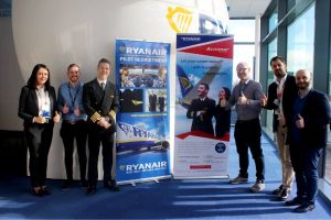 Ryanair startet Pilotenausbildung mit Aviomar in Rom