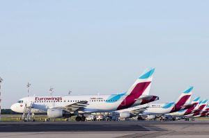 Flugverkehr: Streichungen, Rückholer und Kurzarbeit