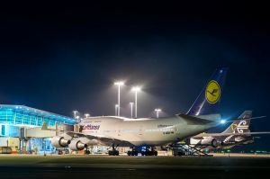 Lufthansa holt mit zehn A380 und B747 Deutsche zurück