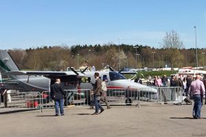 Flieg in den Mai: Airport Mengen EDTM öffnet wieder