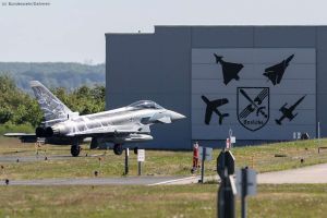 Eurofighter mit Sonderfolierung "Sword of Boelcke"