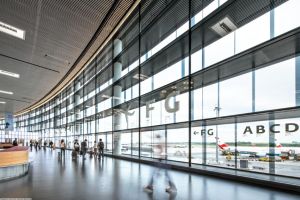 Einbruch bei Passagierzahlen immer noch enorm in Wien