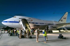 Sternwartenflugzeug SOFIA: Boeing 747SP in Hamburg