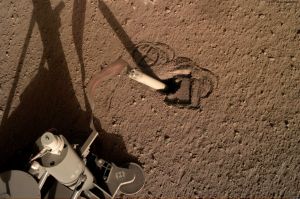 Maulwurf auf dem Mars "beißt auf Granit"