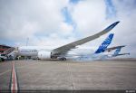 Airbus hält an Zeitplan für Erstflug von A350-XWB fest