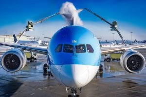 Warme Dusche für Dreamliner bei klirrender Kälte