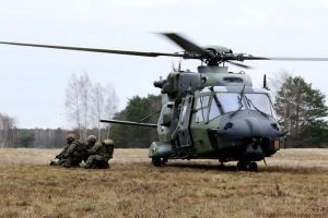 Einstieg bei Hot Load: Übung der Fallschirmjäger