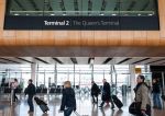 Queen Elizabeth II. als Namensgeberin für Star Alliance-Terminal